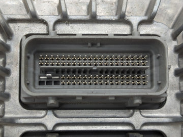 2017 Gmc Terrain PCM Engine Control Computer ECU ECM PCU OEM P/N:12667189 12667002, 12685918, 12670801 Fits Fits 2018 2019 2020 OEM Used Auto Parts