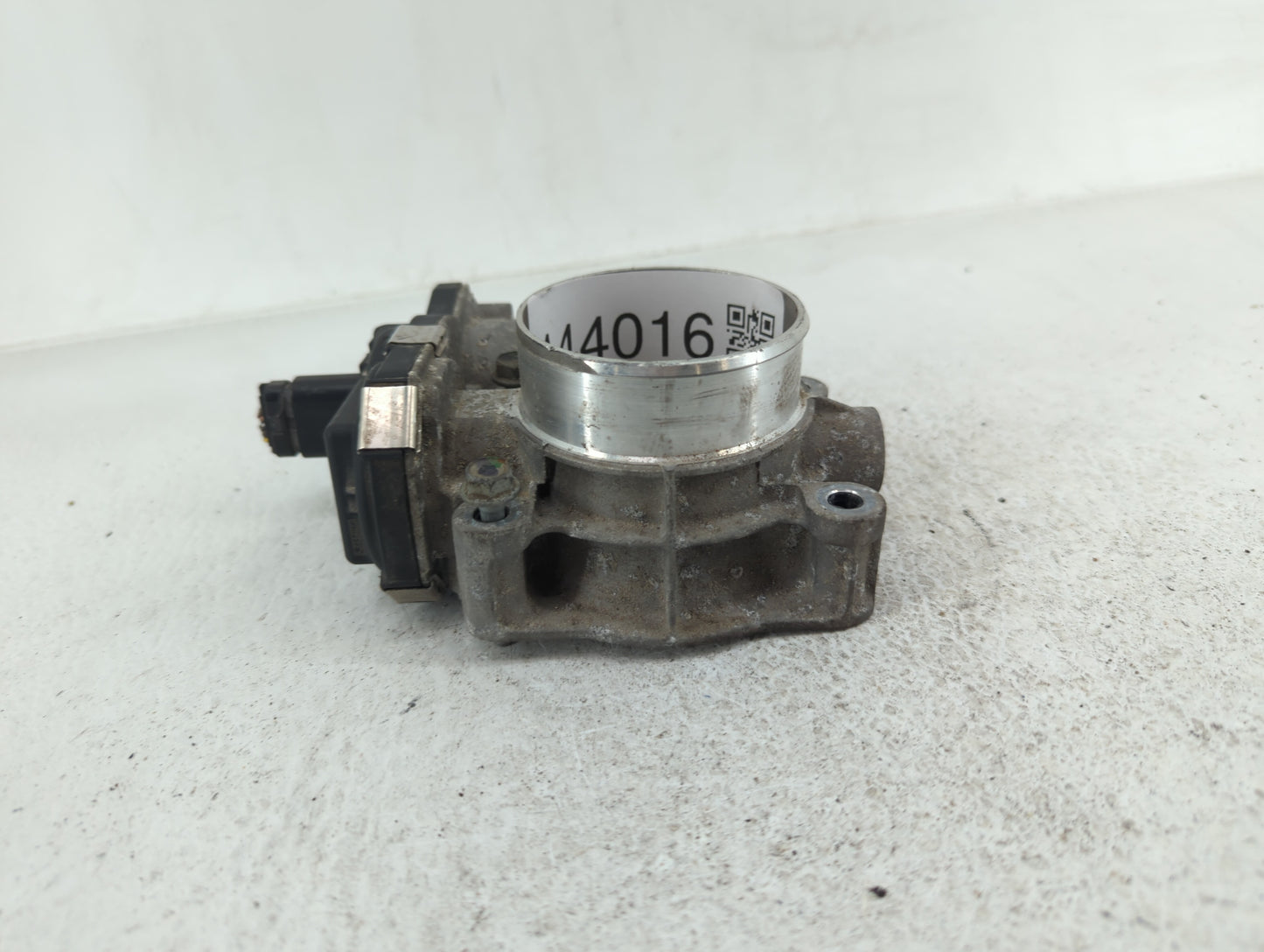 2016-2017 Gmc Terrain Throttle Body P/N:12669146AA 12632101CA, 12670834AA Fits Fits 2016 2017 OEM Used Auto Parts - Oemuseda