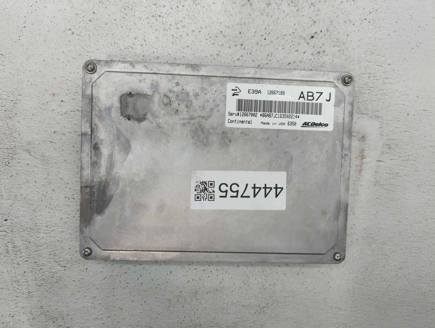 2017 Gmc Terrain PCM Engine Control Computer ECU ECM PCU OEM P/N:12667189 12667002, 12685918, 12670801 Fits Fits 2018 2019 2
