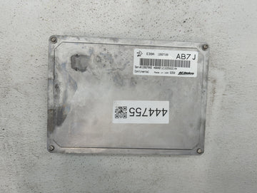 2017 Gmc Terrain PCM Engine Control Computer ECU ECM PCU OEM P/N:12667189 12667002, 12685918, 12670801 Fits Fits 2018 2019 2