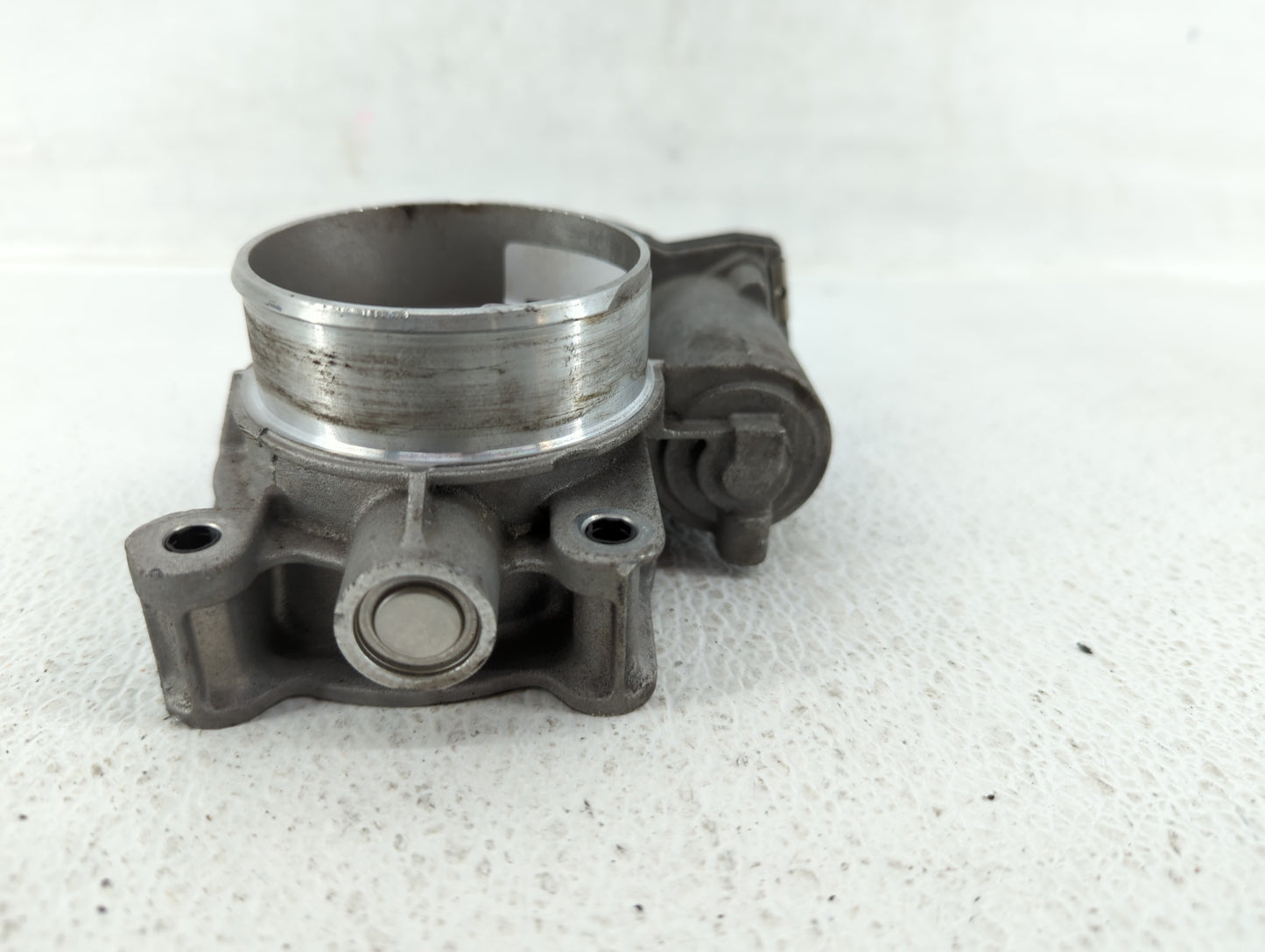 2016-2017 Gmc Terrain Throttle Body P/N:12669146AA Fits Fits 2016 2017 OEM Used Auto Parts - Oemusedautoparts1.com