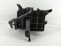 2016-2017 Gmc Terrain Fusebox Fuse Box Panel Relay Module P/N:84080470_01 23325532_01 Fits Fits 2016 2017 OEM Used Auto Part