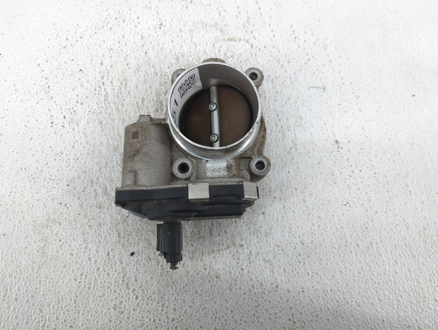2016-2017 Gmc Terrain Throttle Body P/N:12669146AA Fits Fits 2016 2017 OEM Used Auto Parts - Oemusedautoparts1.com