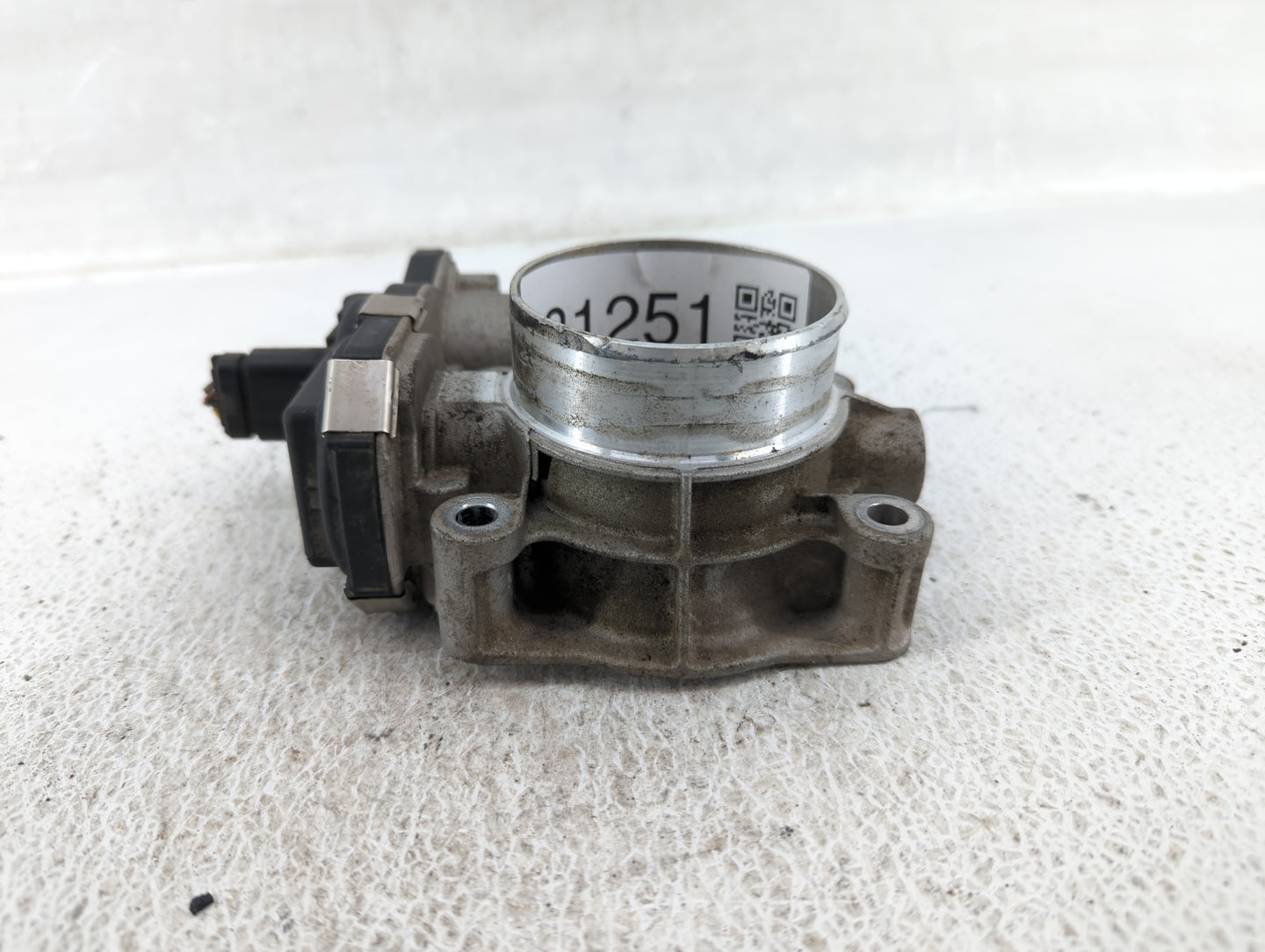 2016-2017 Gmc Terrain Throttle Body P/N:12669146AA Fits Fits 2016 2017 OEM Used Auto Parts - Oemusedautoparts1.com