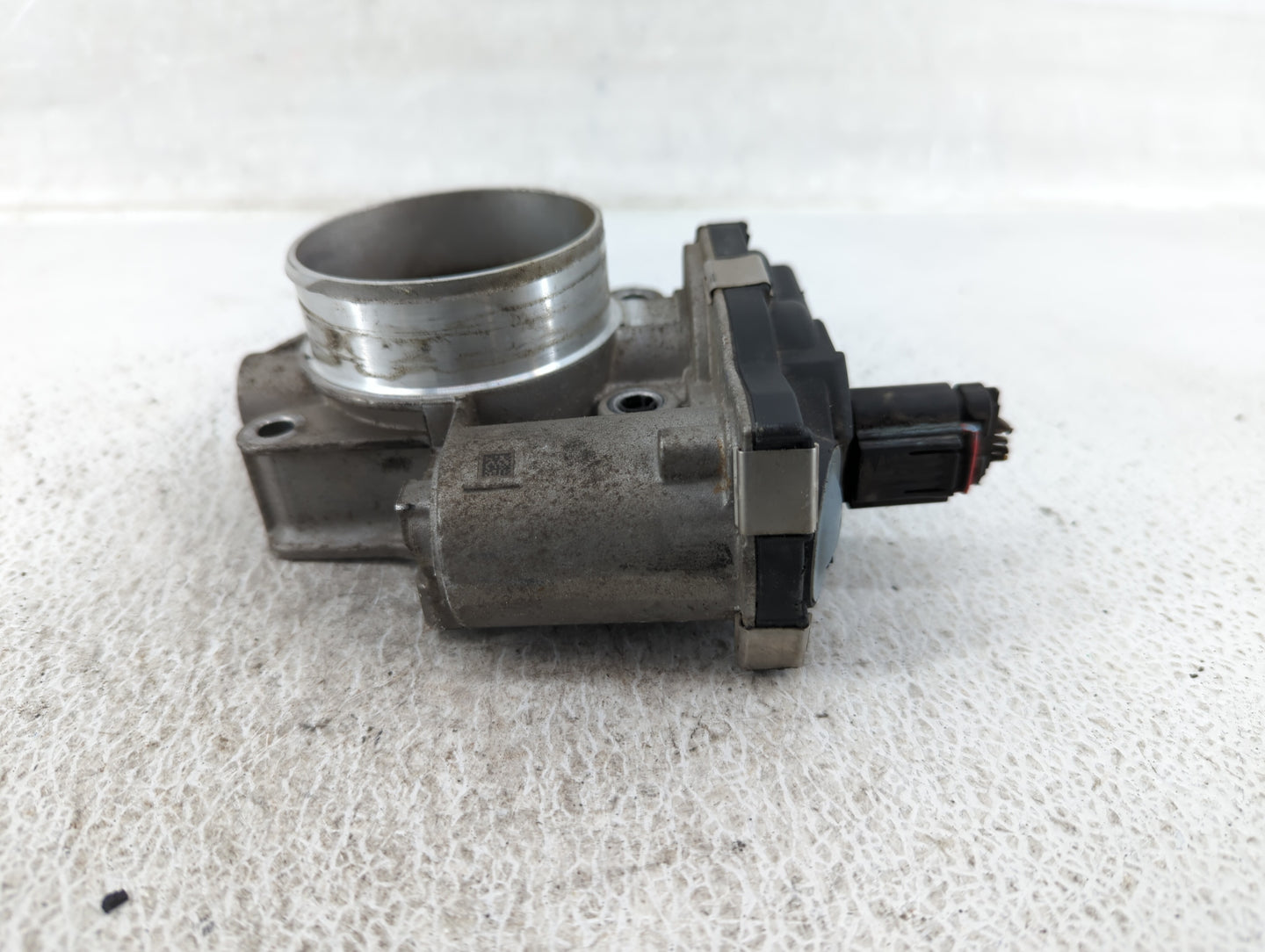 2016-2017 Gmc Terrain Throttle Body P/N:12669146AA Fits Fits 2016 2017 OEM Used Auto Parts - Oemusedautoparts1.com