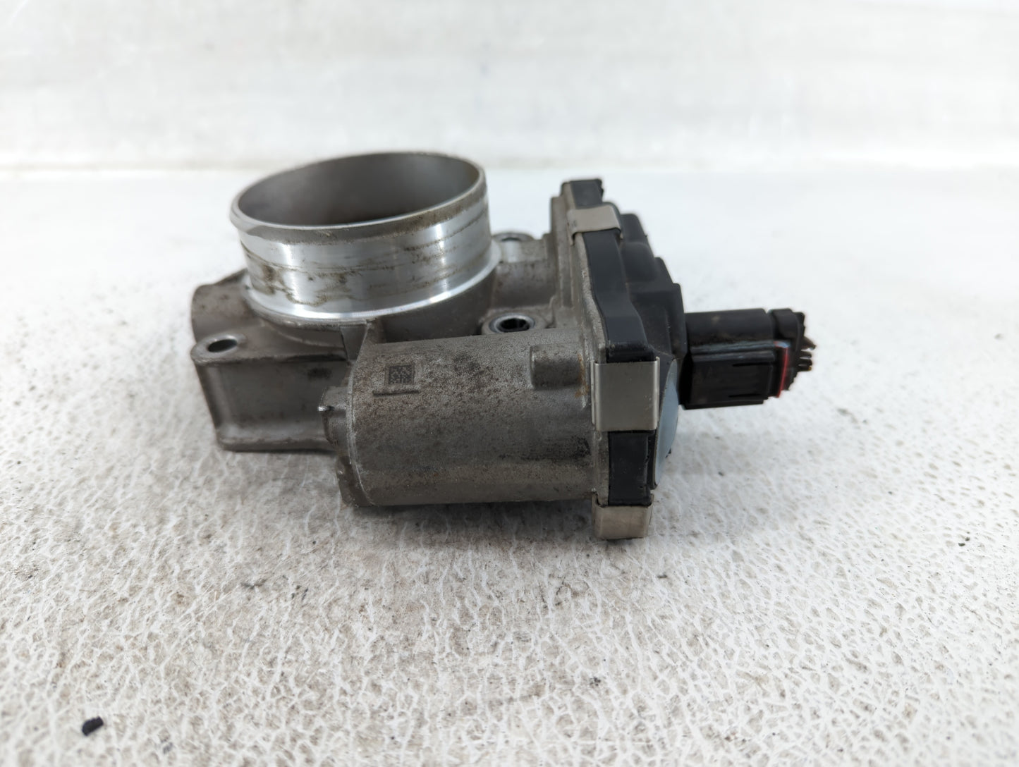 2016-2017 Gmc Terrain Throttle Body P/N:12669146AA Fits Fits 2016 2017 OEM Used Auto Parts - Oemusedautoparts1.com