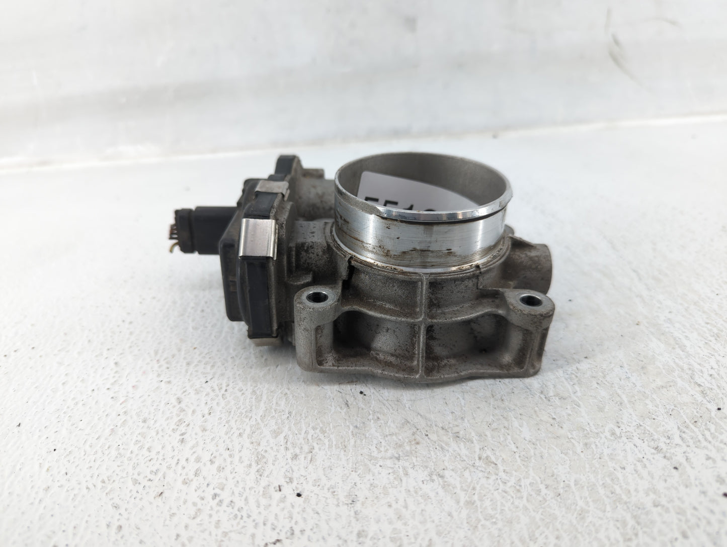 2016-2017 Gmc Terrain Throttle Body P/N:12670834AA 12669146AA Fits Fits 2016 2017 OEM Used Auto Parts - Oemusedautoparts1.co