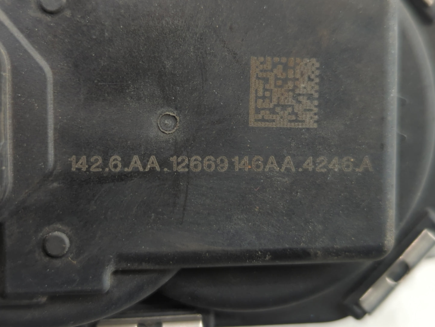 2016-2017 Gmc Terrain Throttle Body P/N:12669146AA Fits Fits 2016 2017 OEM Used Auto Parts - Oemusedautoparts1.com