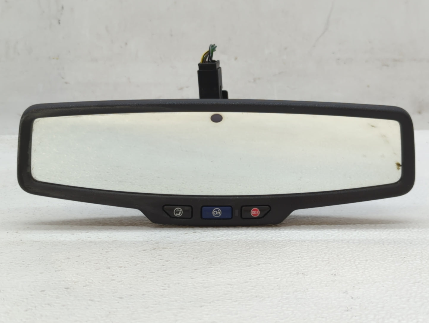 2010-2017 Gmc Terrain Interior Rear View Mirror Replacement OEM P/N:E11026538 Fits OEM Used Auto Parts - Oemusedautoparts1.c