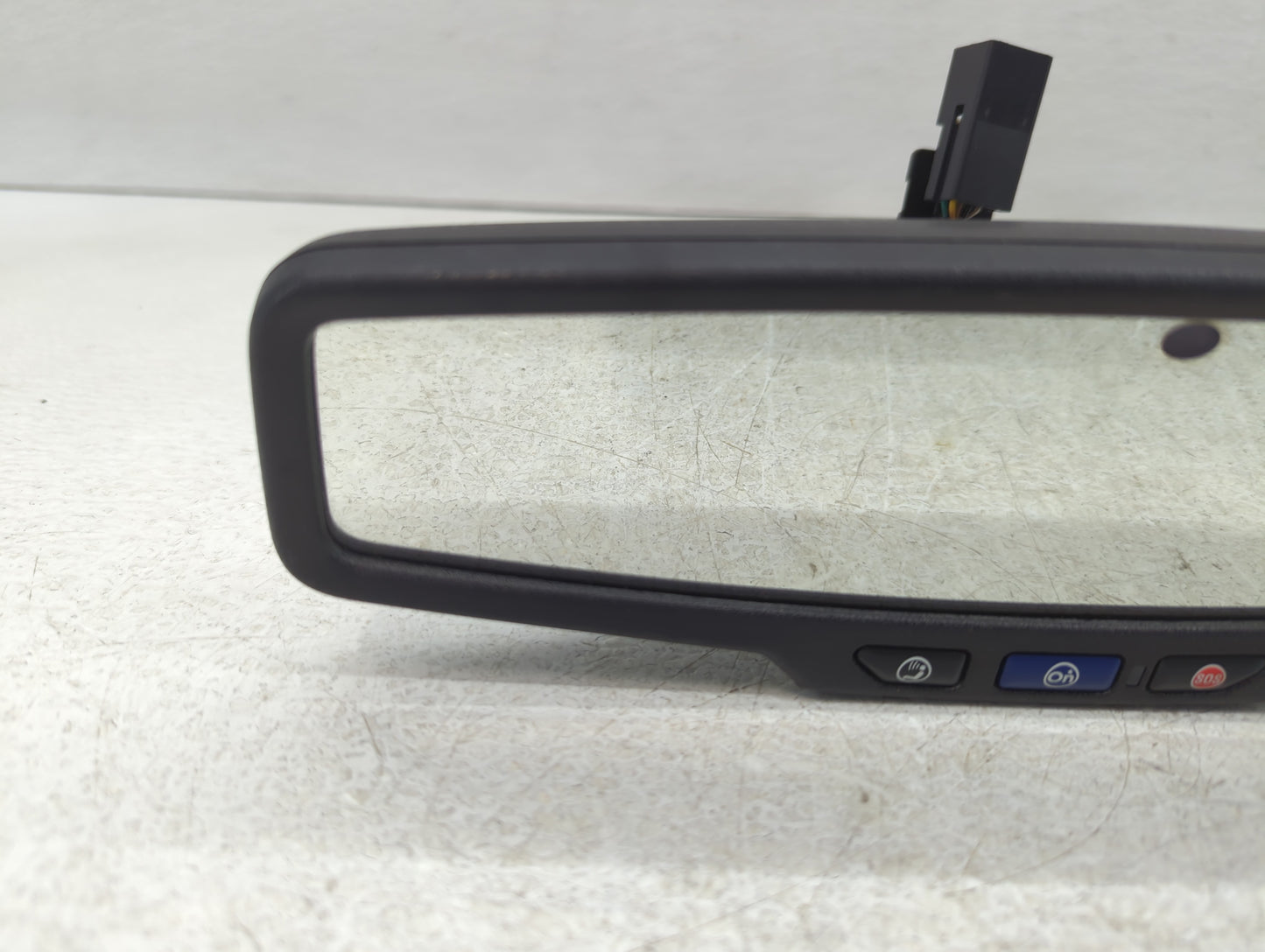 2010-2017 Gmc Terrain Interior Rear View Mirror Replacement OEM P/N:E11026538 Fits OEM Used Auto Parts - Oemusedautoparts1.c