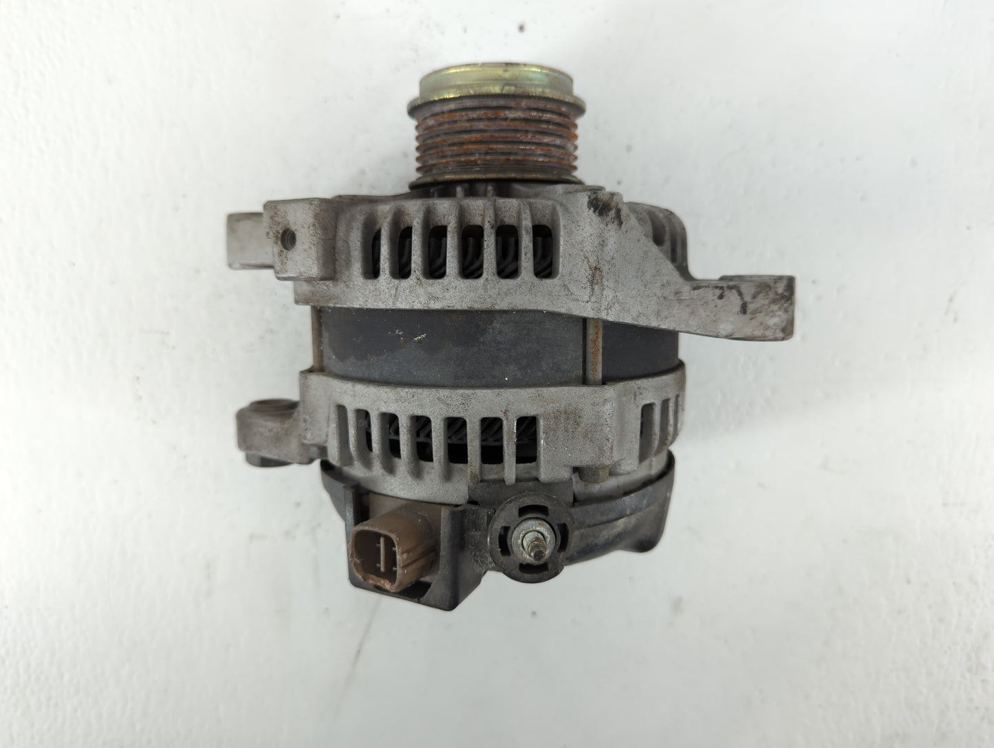 2010-2017 Gmc Terrain Alternator Replacement Generator Charging Assembly Engine OEM Fits OEM Used Auto Parts - Oemusedautopa