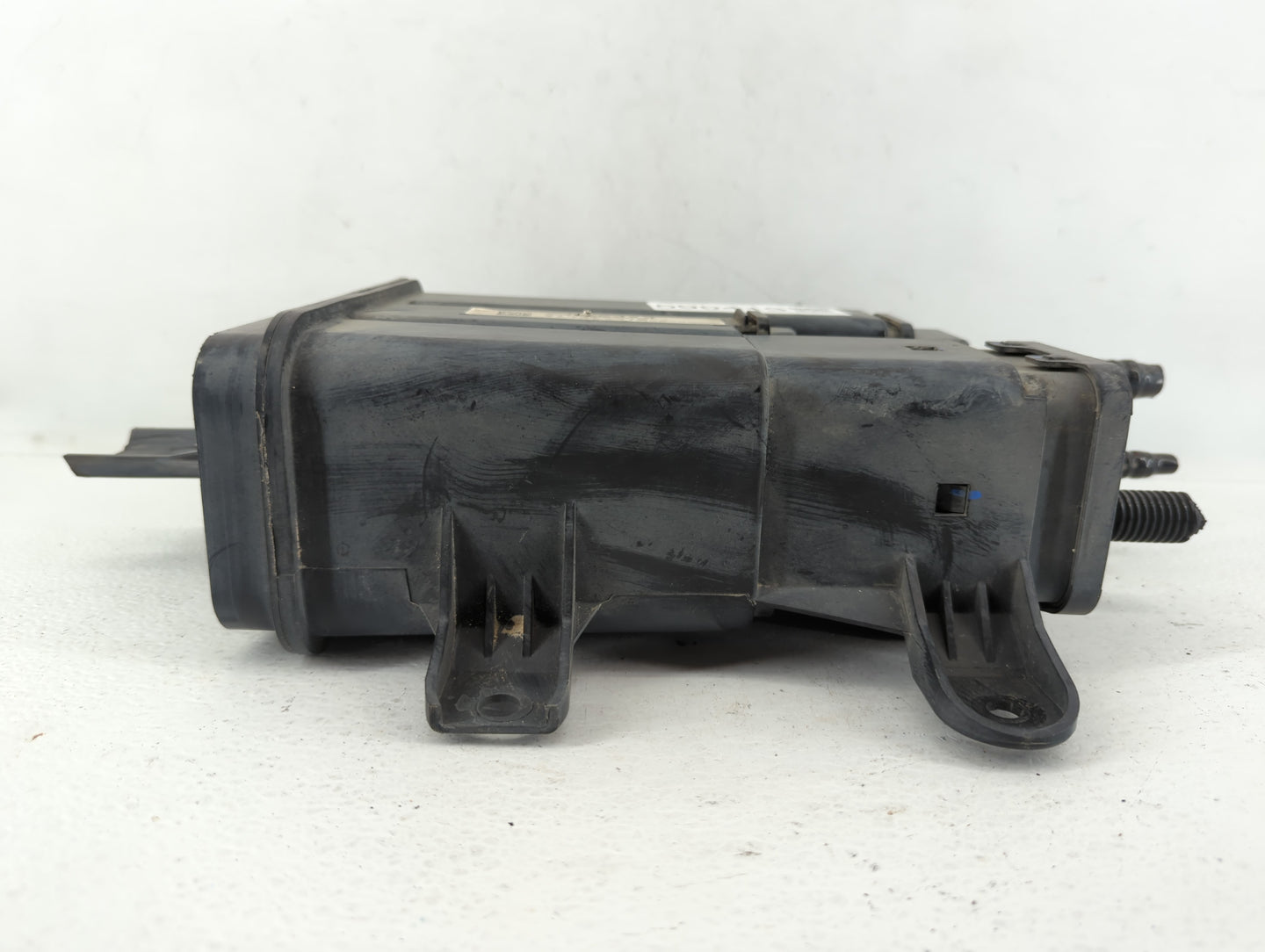 2017 Gmc Terrain Fuel Vapor Charcoal Canister - Oemusedautoparts1.com