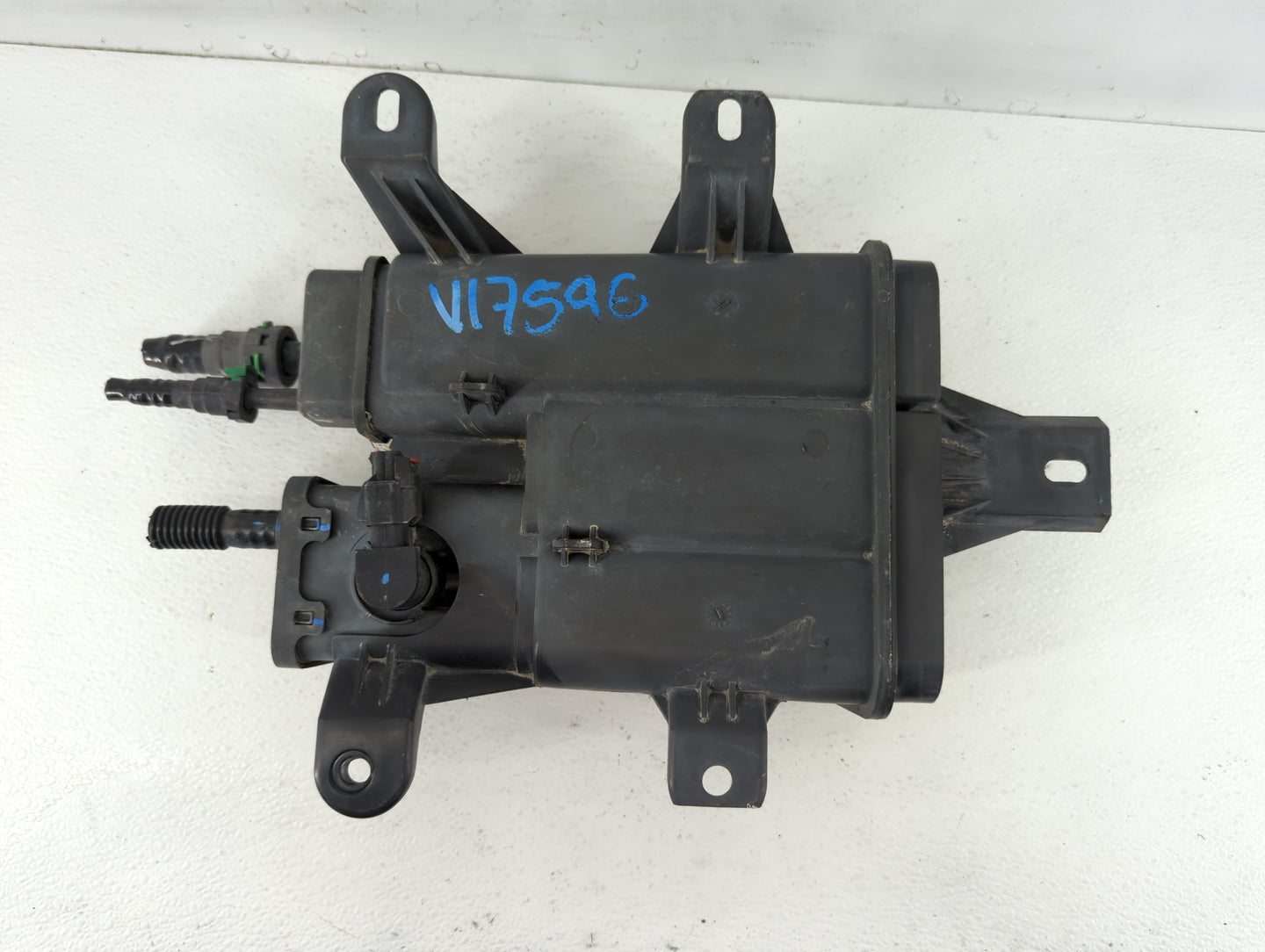 2017 Gmc Terrain Fuel Vapor Charcoal Canister - Oemusedautoparts1.com