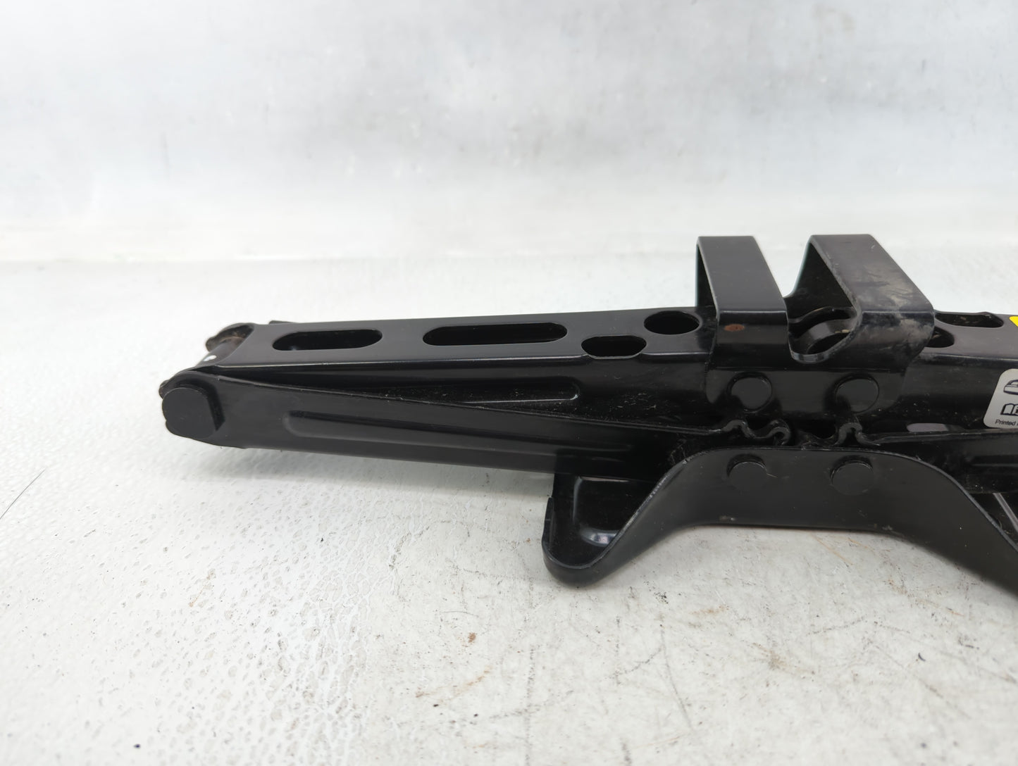 2017 Gmc Terrain Spare Scissor Car Jack - Oemusedautoparts1.com