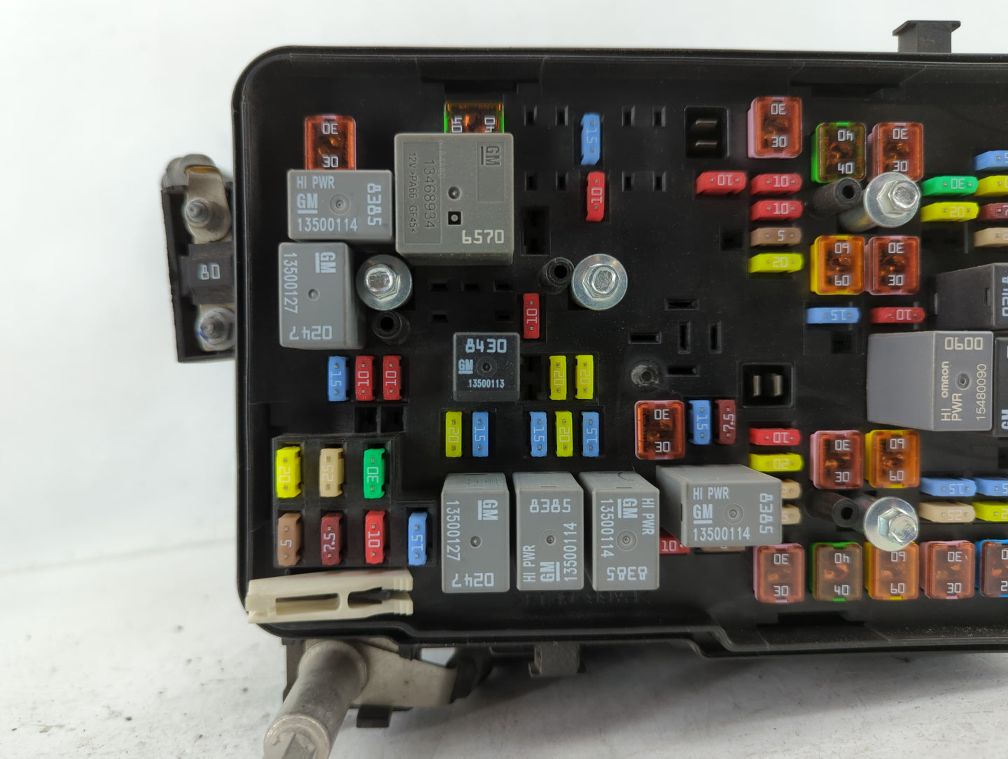 2016-2017 Gmc Terrain Fusebox Fuse Box Panel Relay Module P/N:84080470 01 Fits Fits 2016 2017 OEM Used Auto Parts - Oemuseda