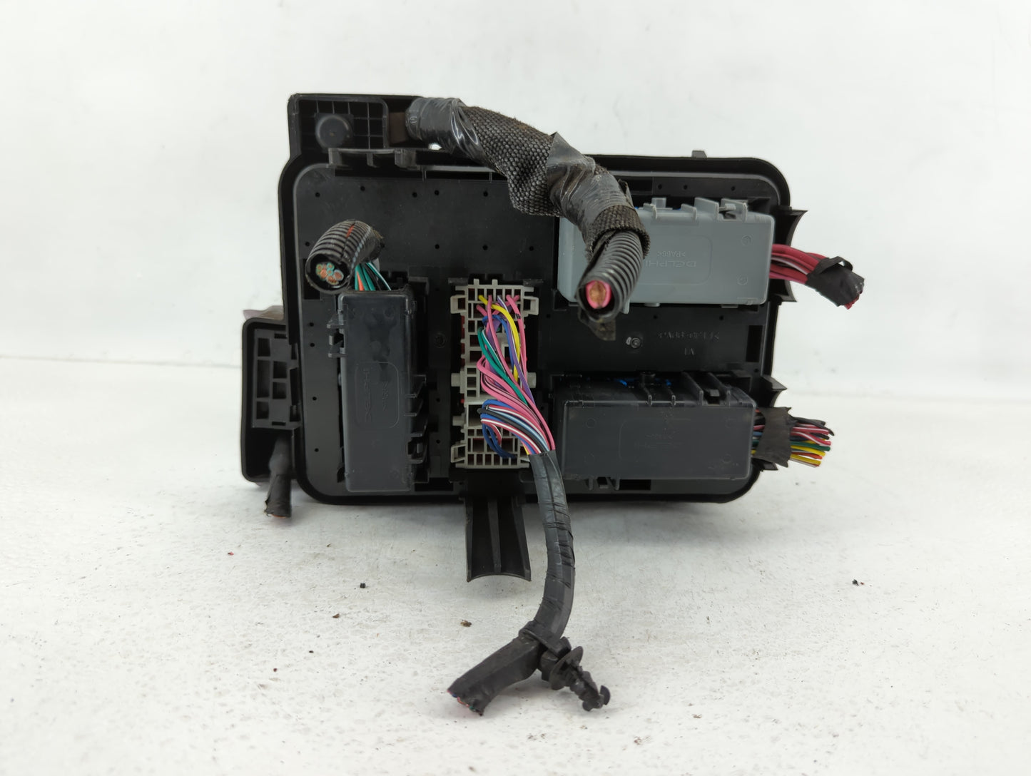 2016-2017 Gmc Terrain Fusebox Fuse Box Panel Relay Module P/N:84080470_01 Fits Fits 2016 2017 OEM Used Auto Parts - Oemuseda