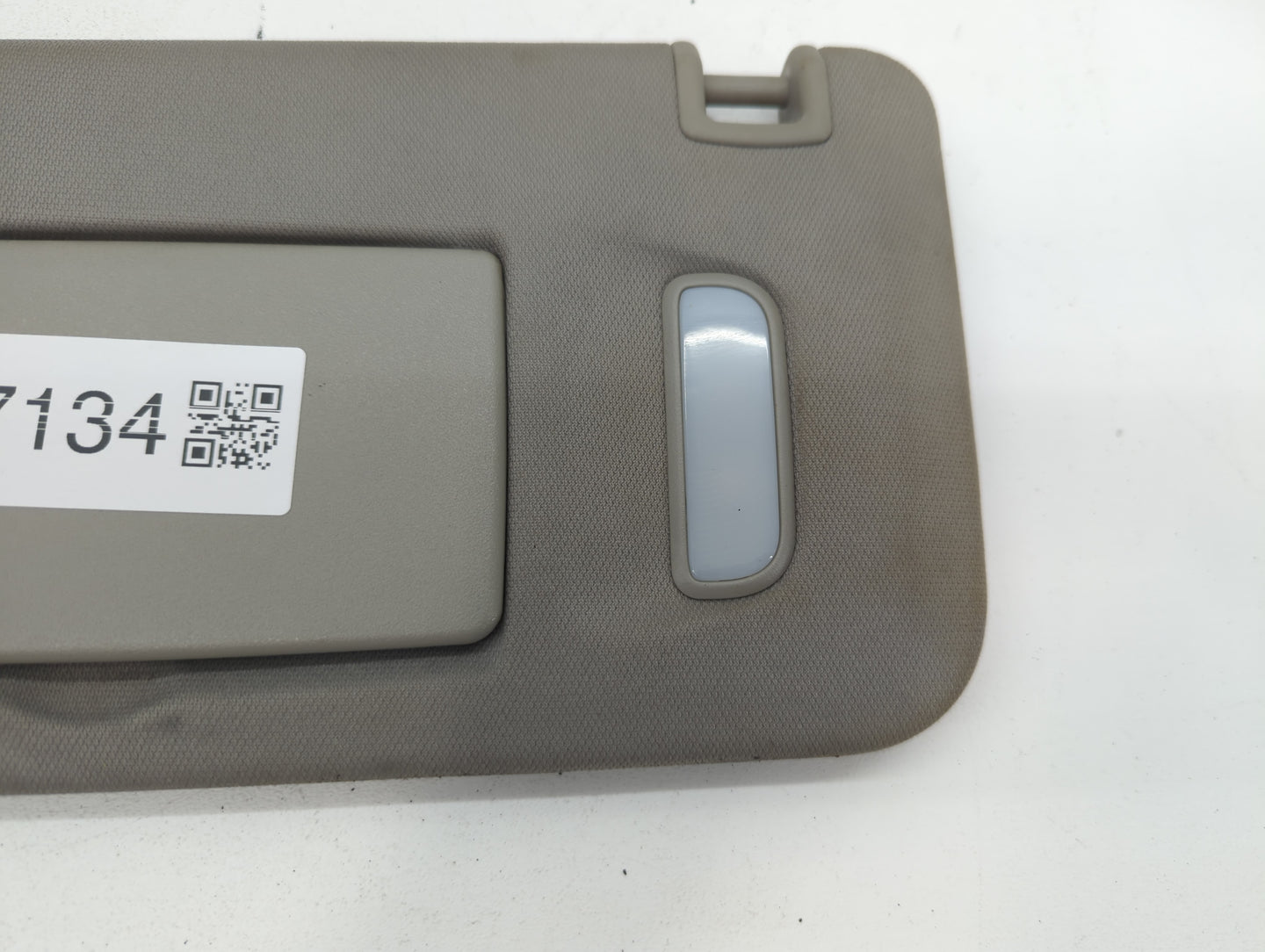 2017 Gmc Terrain Sun Visor Shade Replacement Passenger Right Mirror Fits OEM Used Auto Parts - Oemusedautoparts1.com