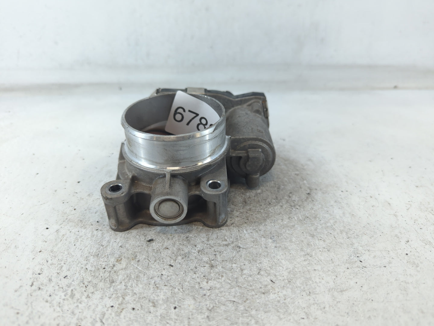 2016-2017 Gmc Terrain Throttle Body P/N:12669146AA Fits Fits 2016 2017 OEM Used Auto Parts - Oemusedautoparts1.com