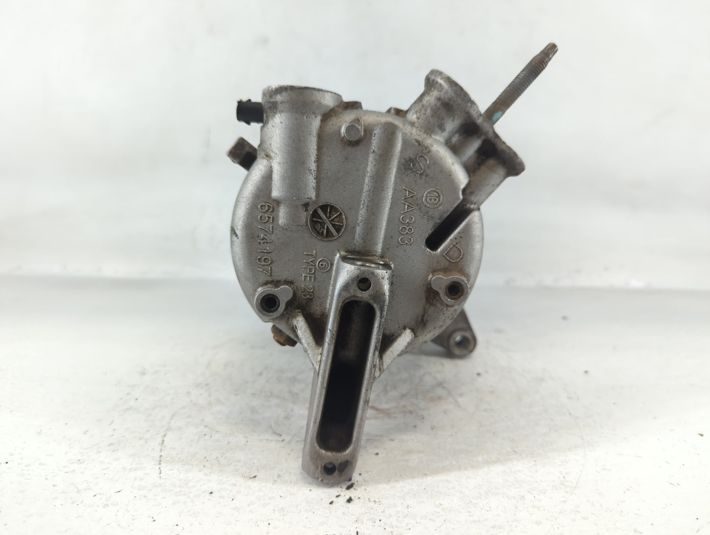 2016-2017 Gmc Terrain Air Conditioning A/c Ac Compressor Oem - Oemusedautoparts1.com