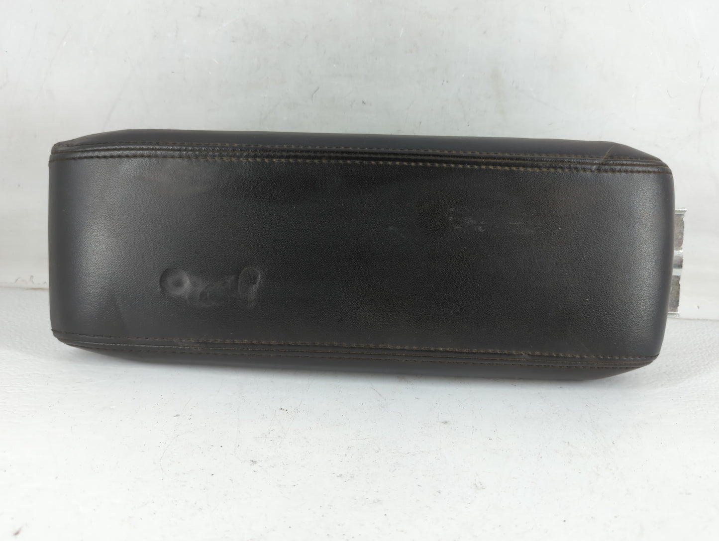 2016-2017 Gmc Terrain Center Floor Console Fits Fits 2016 2017 OEM Used Auto Parts - Oemusedautoparts1.com