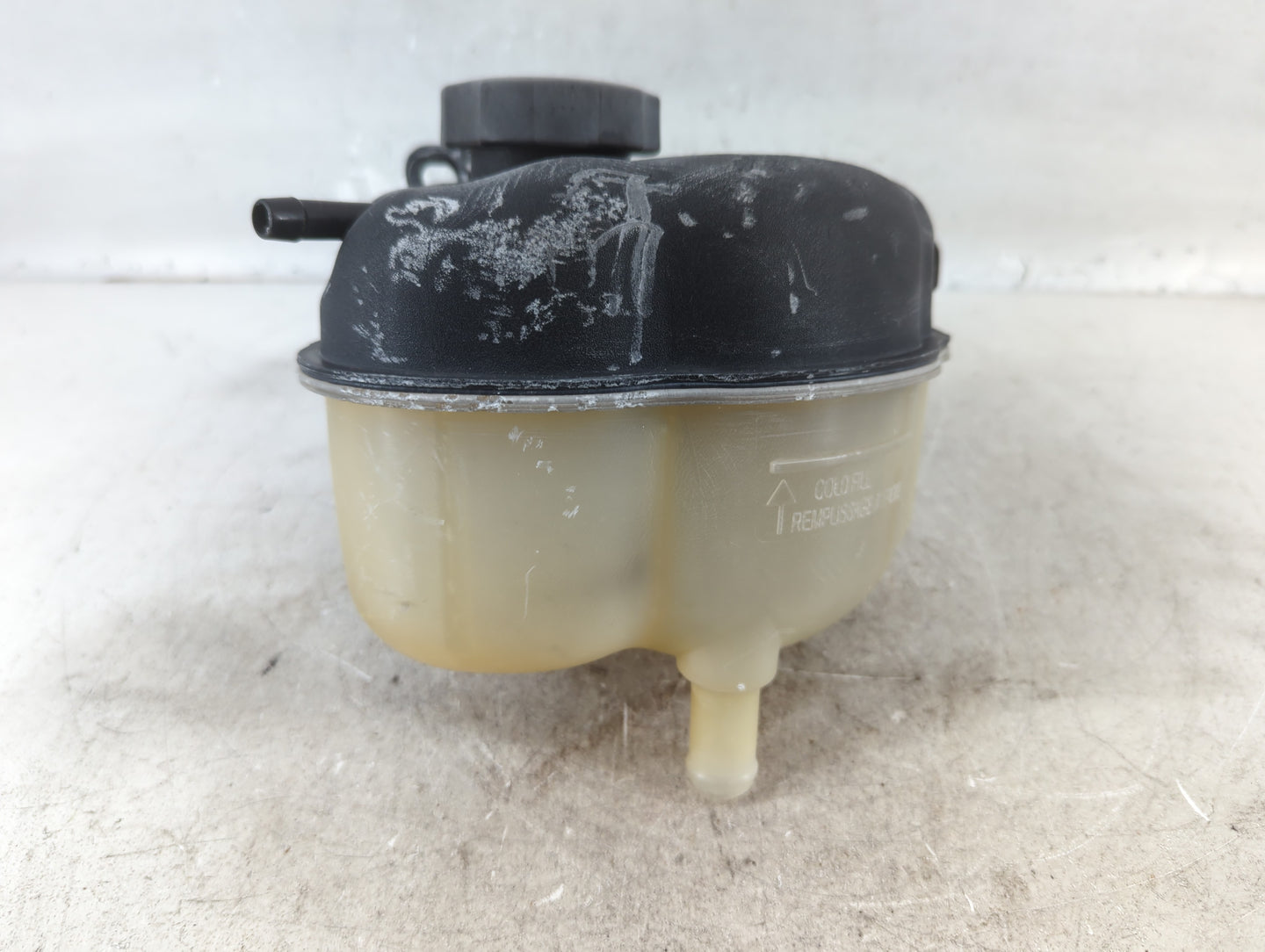 2010-2017 Gmc Terrain Windshield Washer Fluid Reservoir Bottle Oem - Oemusedautoparts1.com