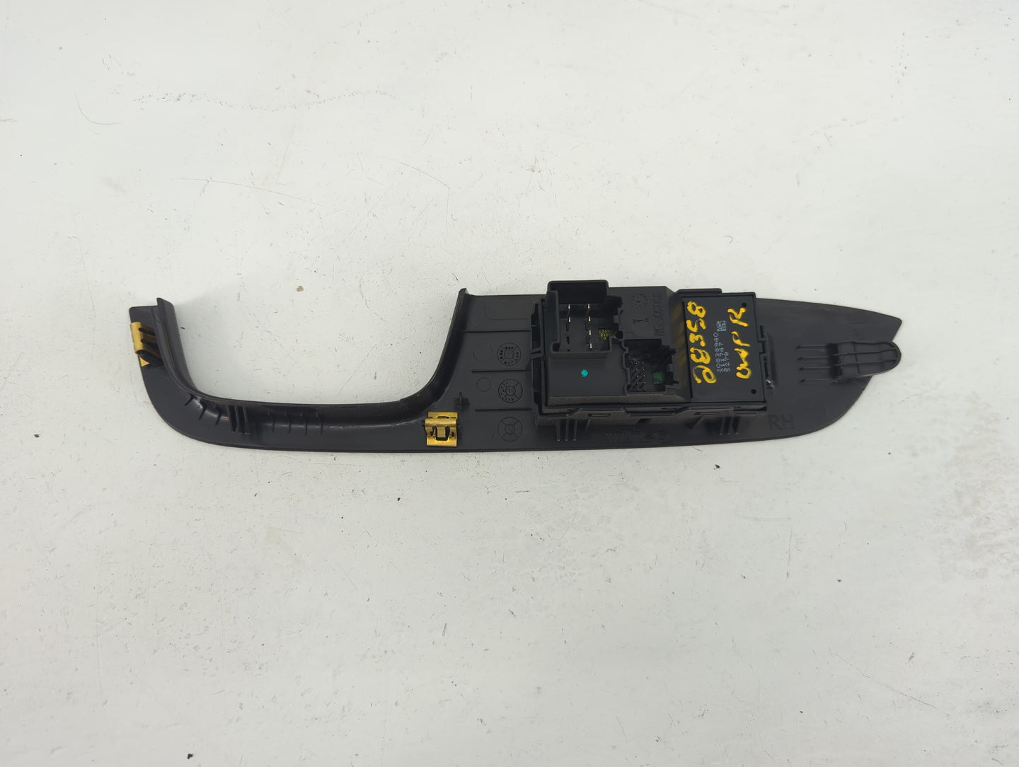 2017 Gmc Terrain Master Power Window Switch Replacement Driver Side Left P/N:20838940 Fits OEM Used Auto Parts - Oemusedauto