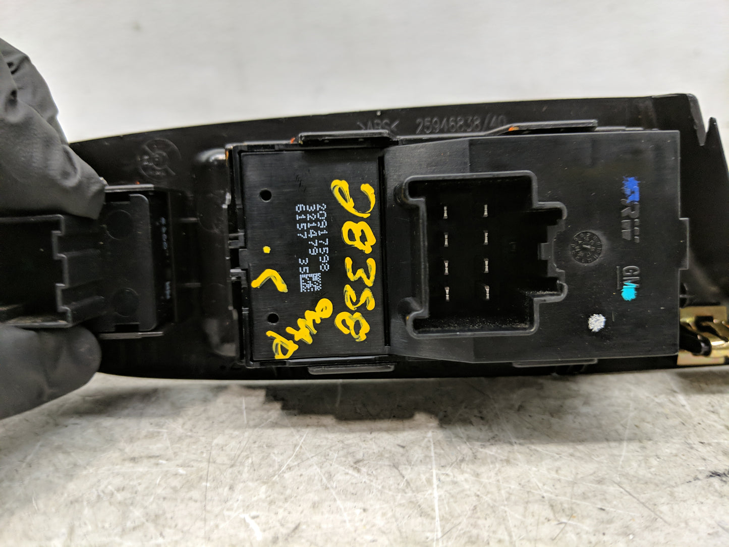 2010-2017 Gmc Terrain Master Power Window Switch Replacement Driver Side Left Fits Fits 2010 2011 2012 2013 2014 2015 2016 2