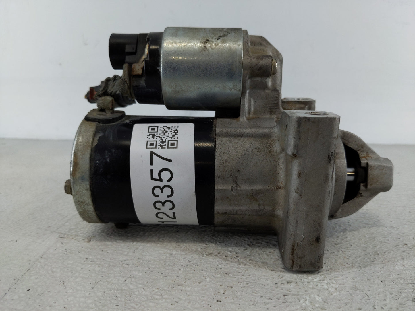 2015-2020 Gmc Yukon Car Starter Motor Solenoid OEM P/N:12655055 Fits Fits 2014 2015 2016 2017 2018 2019 2020 OEM Used Auto P