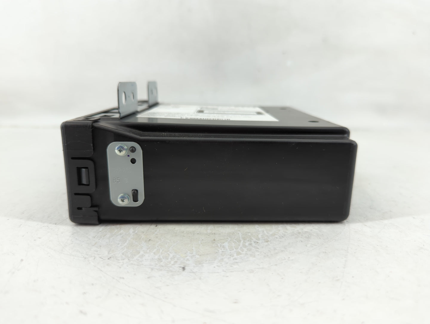 2017-2020 Gmc Yukon Radio AM FM Cd Player Receiver Replacement P/N:84016434 84235089 Fits Fits 2017 2018 2019 2020 OEM Used 