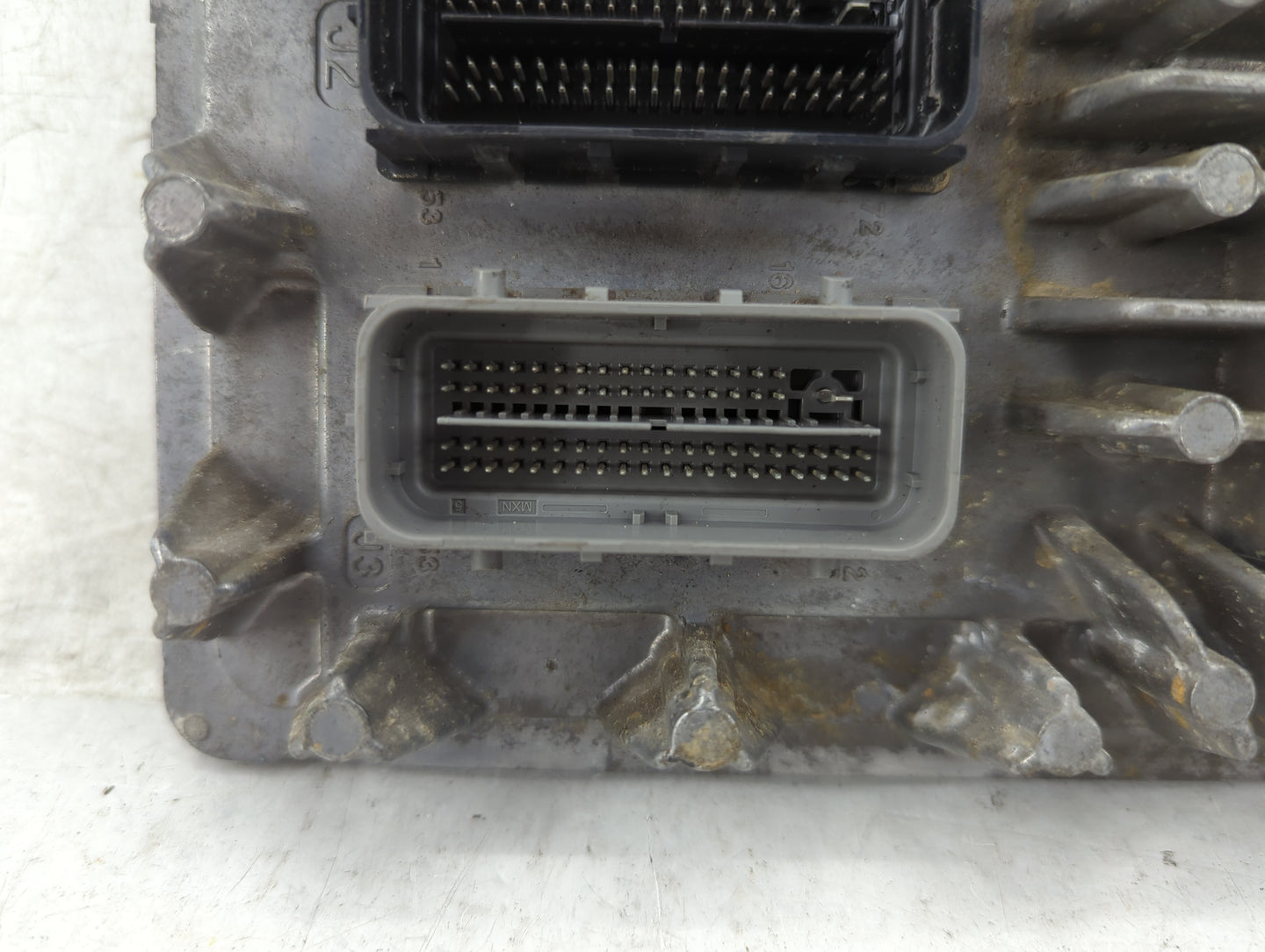 2017 Gmc Yukon PCM Engine Control Computer ECU ECM PCU OEM P/N:12678939 Fits Fits 2016 2018 OEM Used Auto Parts - Oemusedaut