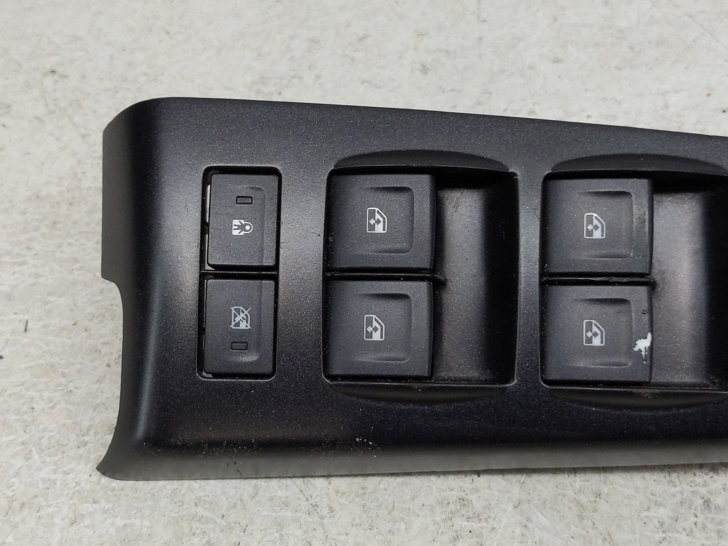 2015-2020 Gmc Yukon Master Power Window Switch Replacement Driver Side Left P/N:B067EA09 23427094 Fits OEM Used Auto Parts -