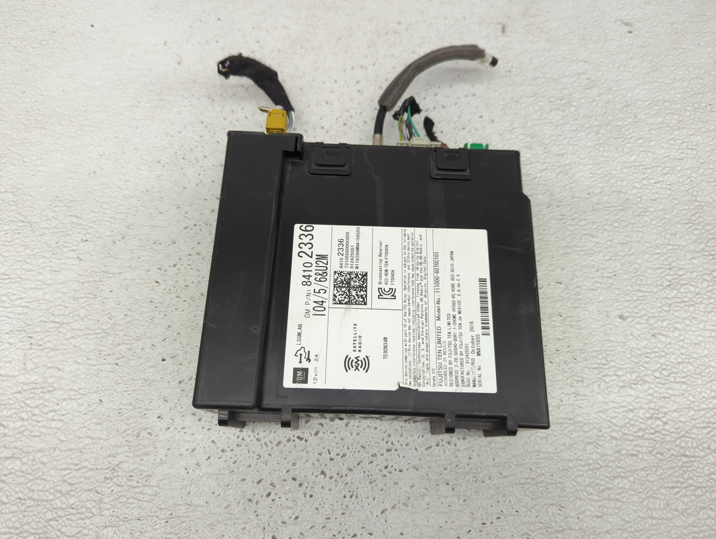 2017-2018 Gmc Yukon Radio AM FM Cd Player Receiver Replacement P/N:84102336 TE90N34W, FT0040A Fits Fits 2017 2018 2019 OEM U
