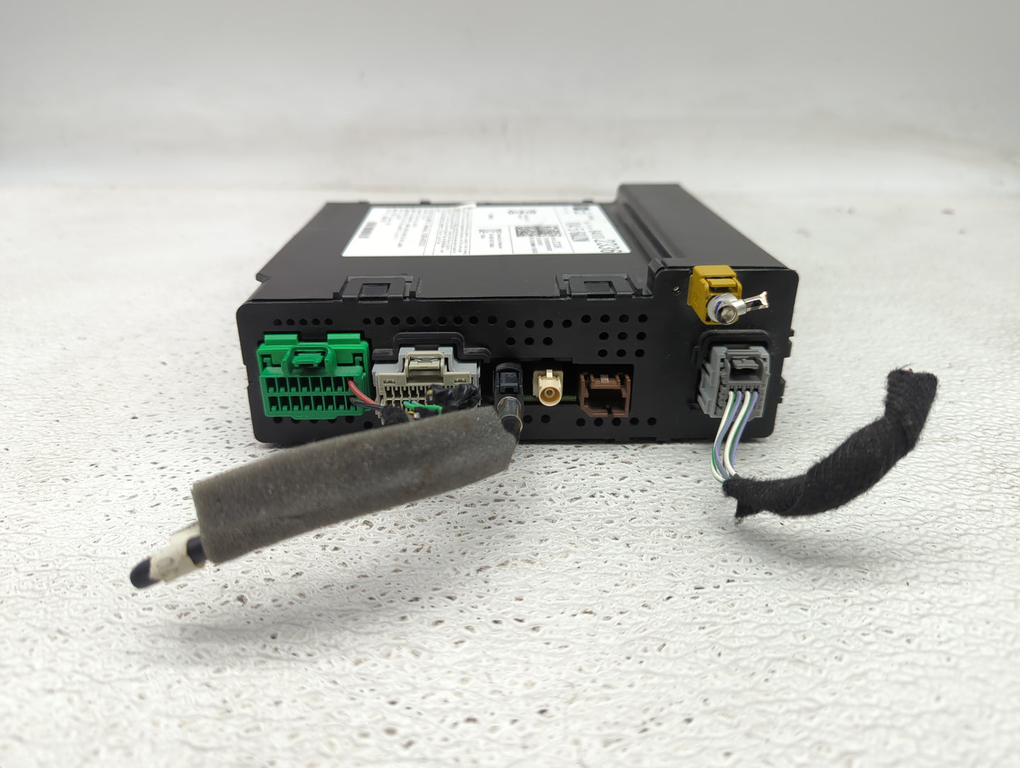 2017-2018 Gmc Yukon Radio AM FM Cd Player Receiver Replacement P/N:84102336 TE90N34W, FT0040A Fits Fits 2017 2018 2019 OEM U
