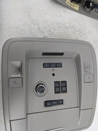 2015-2020 Gmc Yukon Overhead Console W/rear Climate Control Gray 1483372 - Oemusedautoparts1.com
