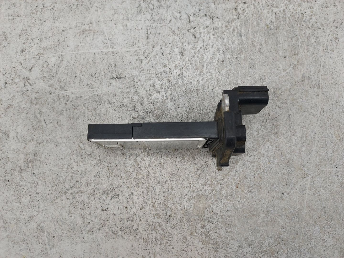 2015-2020 Gmc Yukon Mass Air Flow Meter Maf 1487344 - Oemusedautoparts1.com