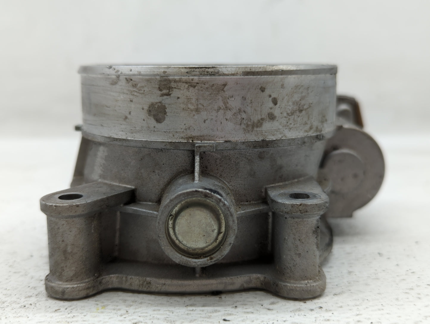 2015-2021 Gmc Yukon Throttle Body P/N:12678312 12678223, 12620263 Fits Fits 2014 2015 2016 2017 2018 2019 2020 2021 2022 OEM