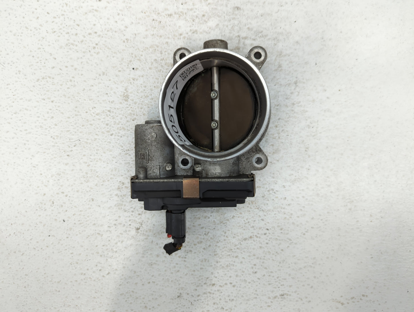 2015-2022 Gmc Yukon Throttle Body P/N:12617792 Fits Fits 2014 2015 2016 2017 2018 2019 2020 2021 2022 OEM Used Auto Parts - 