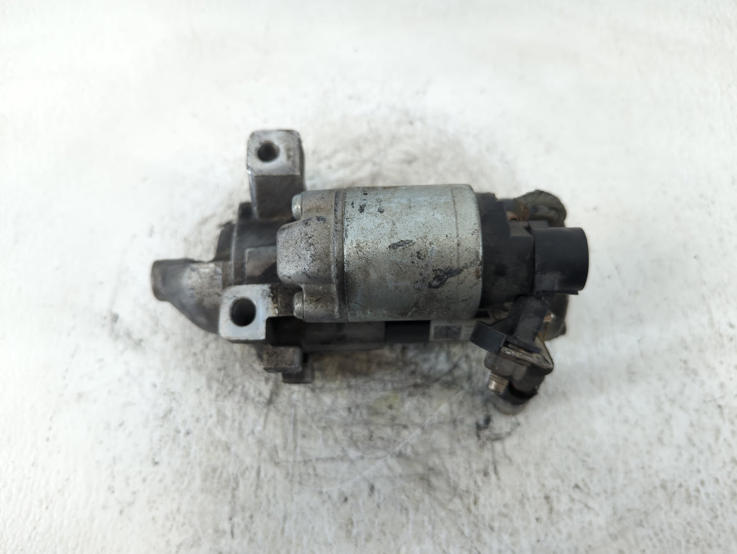 2015-2020 Gmc Yukon Car Starter Motor Solenoid OEM P/N:183117860 12655055 Fits Fits 2014 2015 2016 2017 2018 2019 2020 2021 