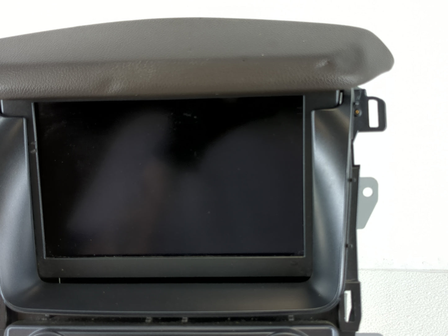 2017 Gmc Yukon Xl Radio AM FM Cd Player Receiver Replacement P/N:84096260 Fits Fits 2018 2019 2020 OEM Used Auto Parts - Oem