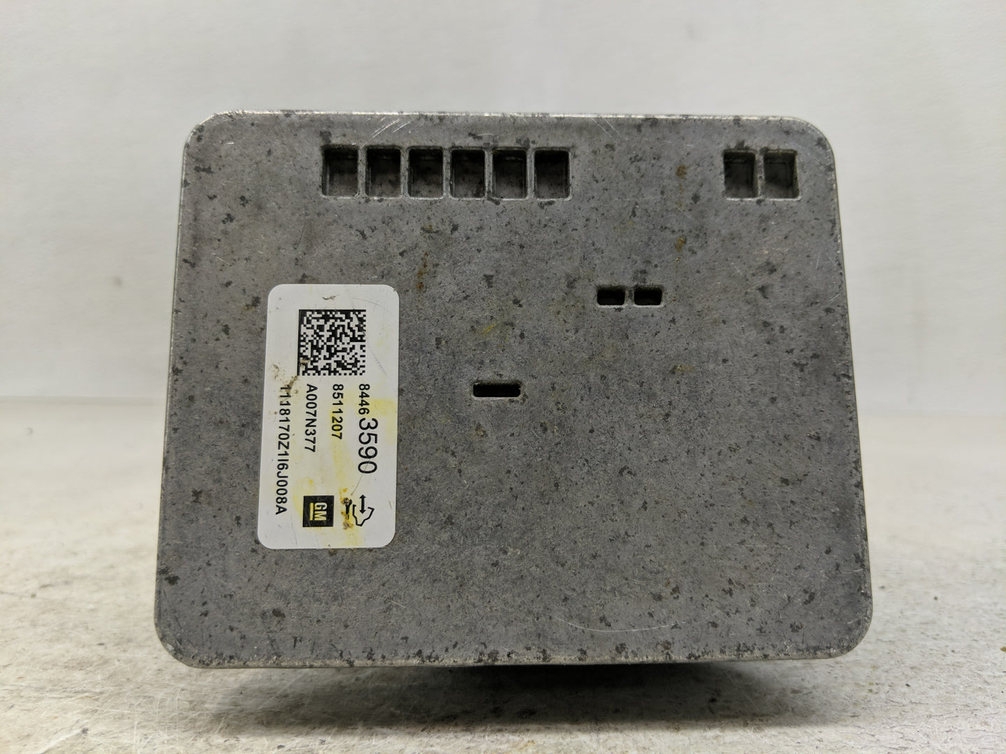 2017 Gmc Yukon Xl ABS Pump Control Module Replacement P/N:84074958 Fits Fits 2018 2019 2020 OEM Used Auto Parts - Oemusedaut