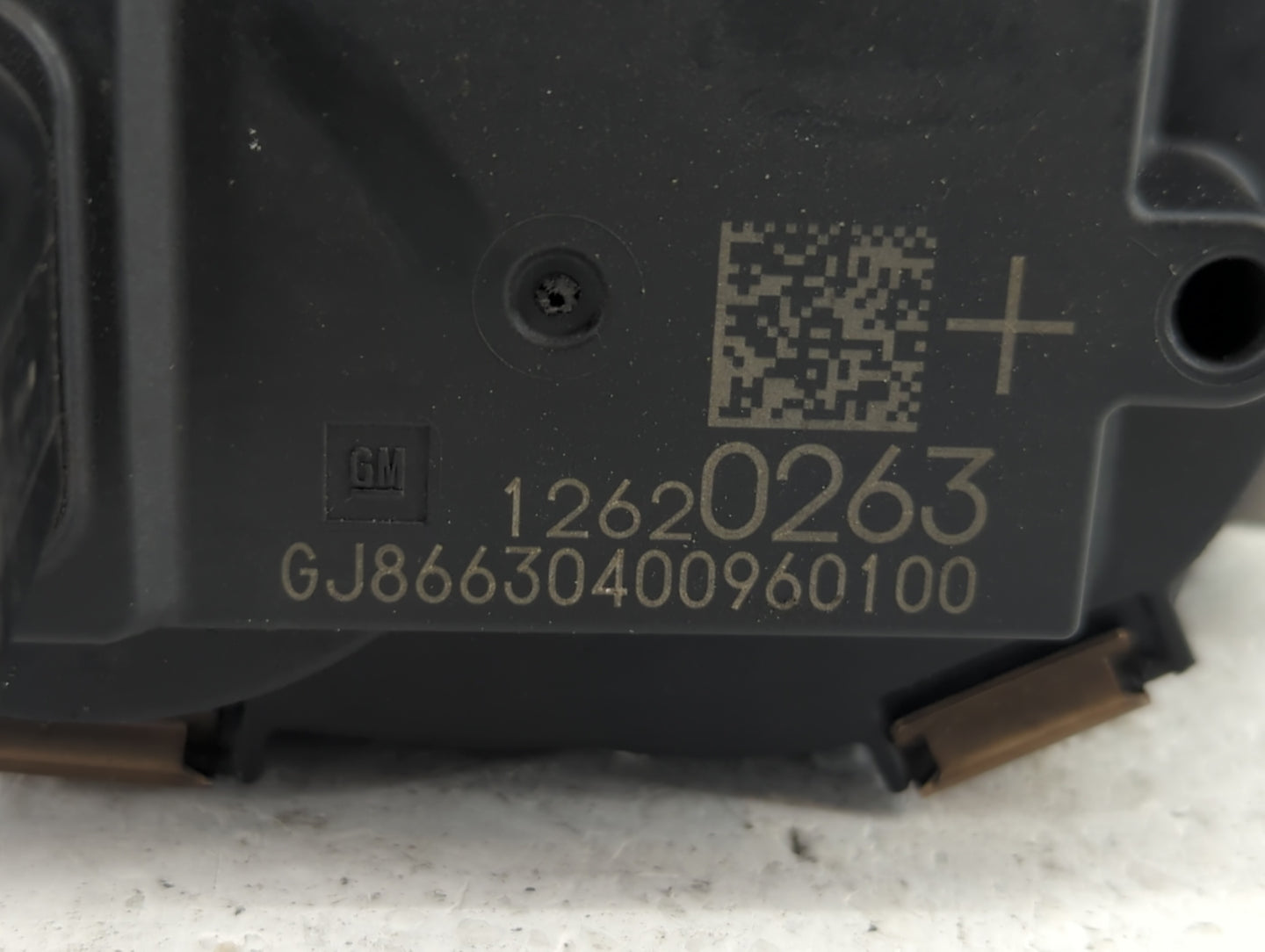 2017 Gmc Yukon Xl Throttle Body P/N:12678312 12678223, 12620263 Fits Fits 2014 2015 2016 2018 2019 2020 2021 2022 OEM Used A