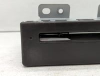 Gmc Yukon Xl Am Fm Cd Player Radio Receiver - Oemusedautoparts1.com
