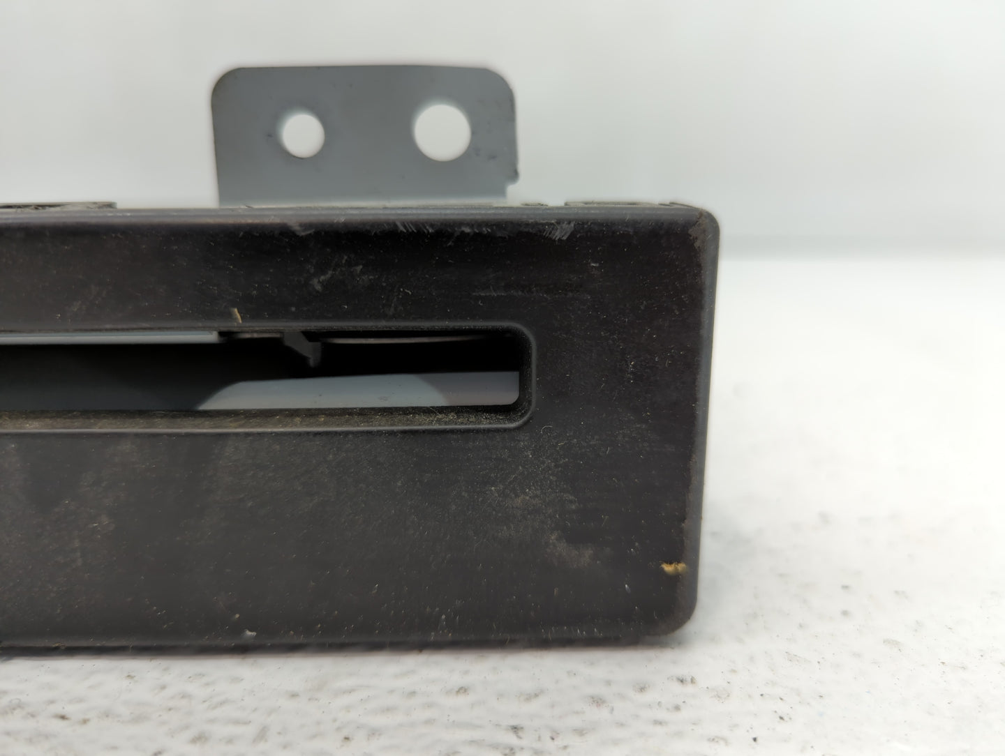 2017 Gmc Yukon Xl Radio AM FM Cd Player Receiver Replacement P/N:84016434 Fits Fits 2018 2019 2020 OEM Used Auto Parts - Oem