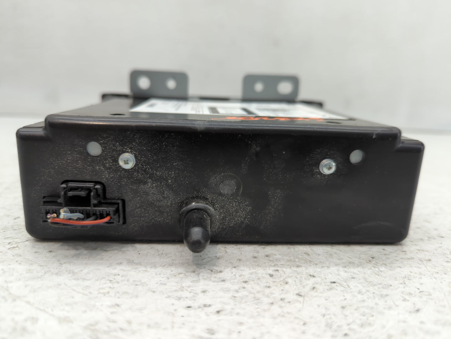 2017 Gmc Yukon Xl Radio AM FM Cd Player Receiver Replacement P/N:84016434 Fits Fits 2018 2019 2020 OEM Used Auto Parts - Oem