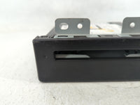 Gmc Yukon Xl Am Fm Cd Player Radio Receiver - Oemusedautoparts1.com