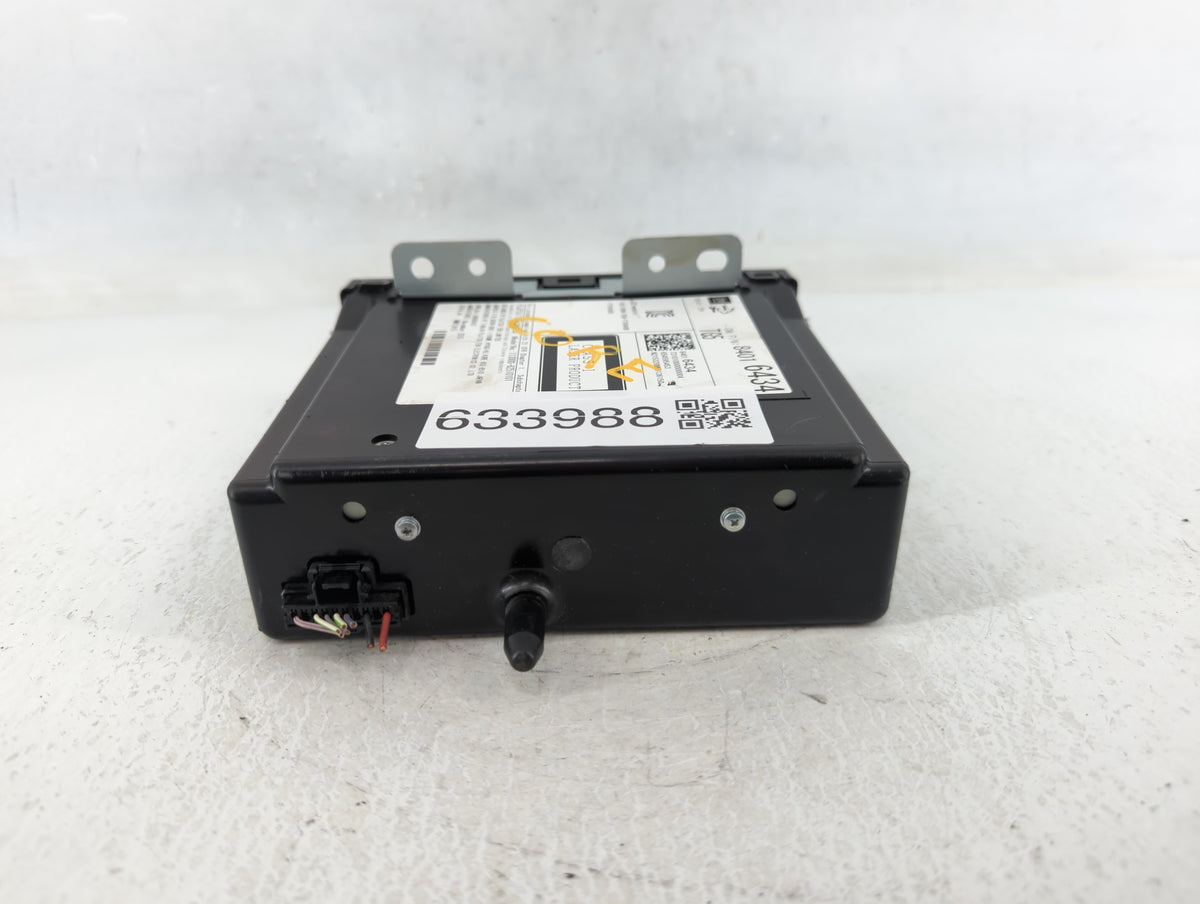 Gmc Yukon Xl Am Fm Cd Player Radio Receiver 633988 - Oemusedautoparts1.com