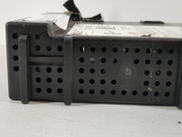 2017 Gmc Yukon Xl 1500 Radio AM FM Cd Player Receiver Replacement P/N:84278527 Fits Fits 2016 2018 2019 2020 OEM Used Auto P