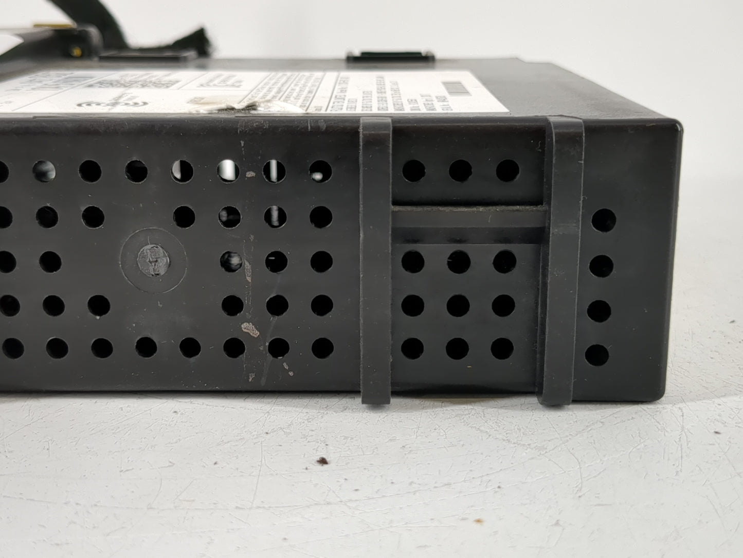 2017 Gmc Yukon Xl 1500 Radio AM FM Cd Player Receiver Replacement P/N:84278527 Fits Fits 2016 2018 2019 2020 OEM Used Auto P