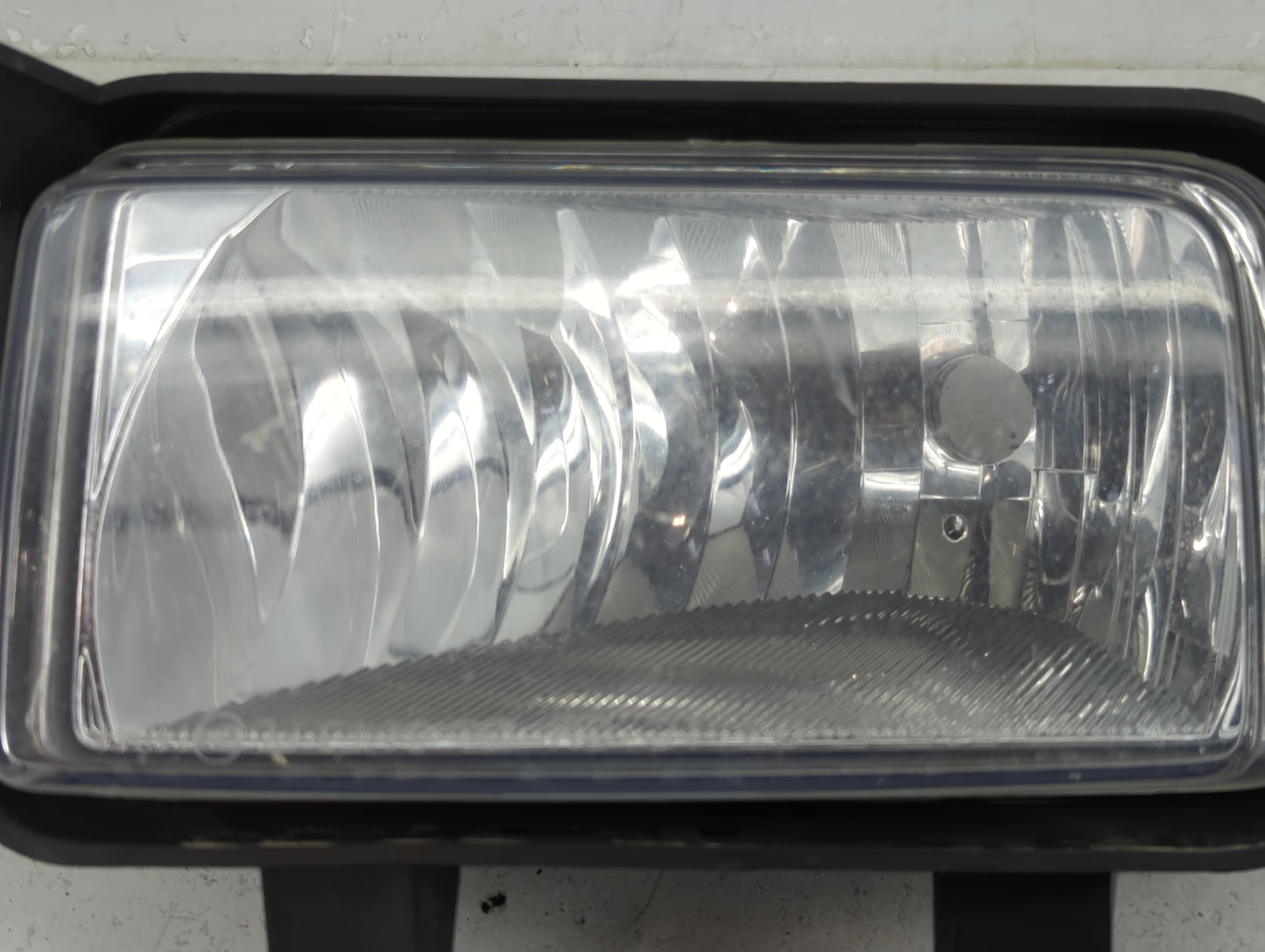 Gmc Yukon Xl 1500 Passenger Right Oem Front Light Lamp - Oemusedautoparts1.com
