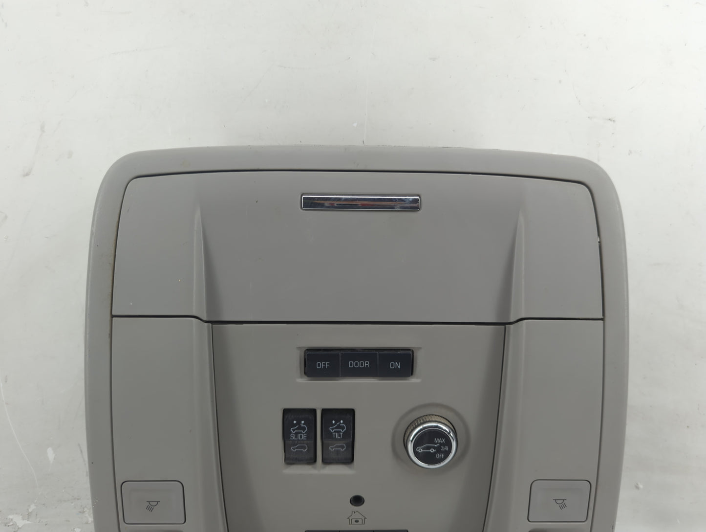 Gmc Yukon Xl 1500 Overhead Roof Console 1321776 - Oemusedautoparts1.com